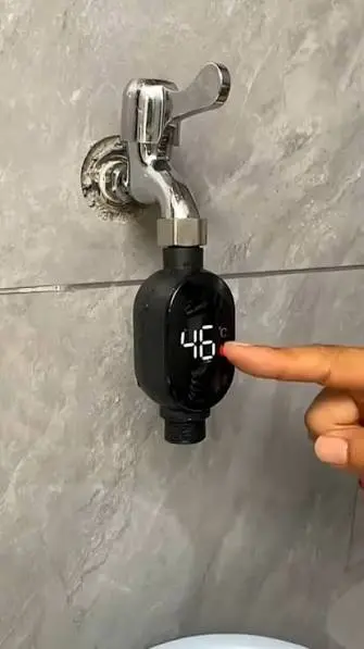 GAS GEYSER WATER CHAKLI